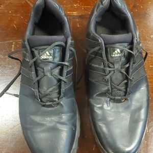 Addias golf shoe